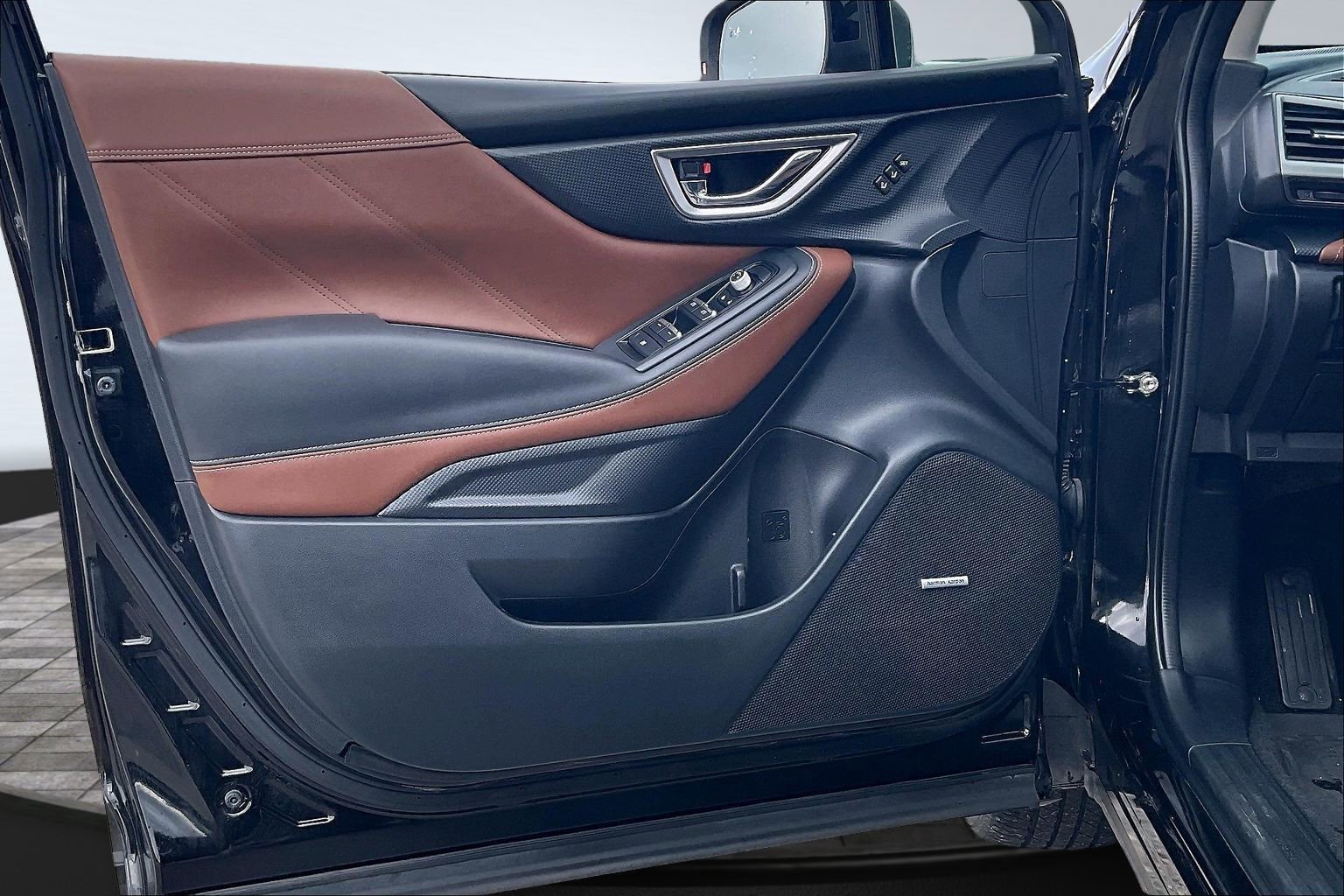 Used 2023 Subaru Forester Touring image 17