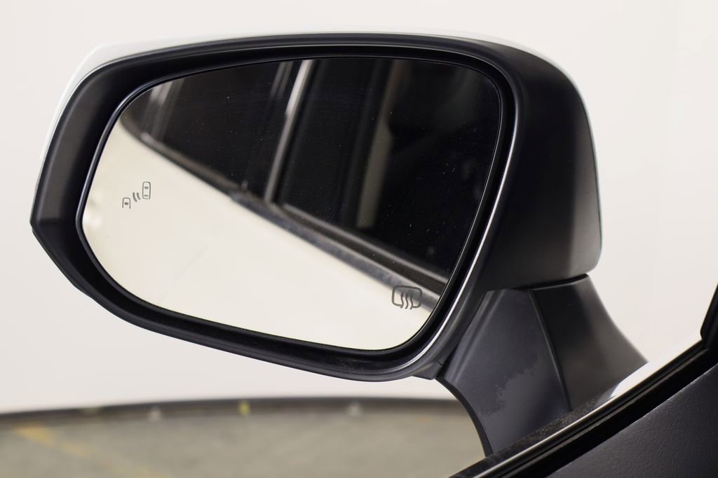 Used 2021 Toyota Highlander XLE image 37