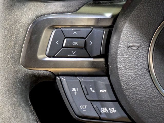 Used 2018 Ford Mustang Shelby GT350 w/ Convenience Package RWD image 27