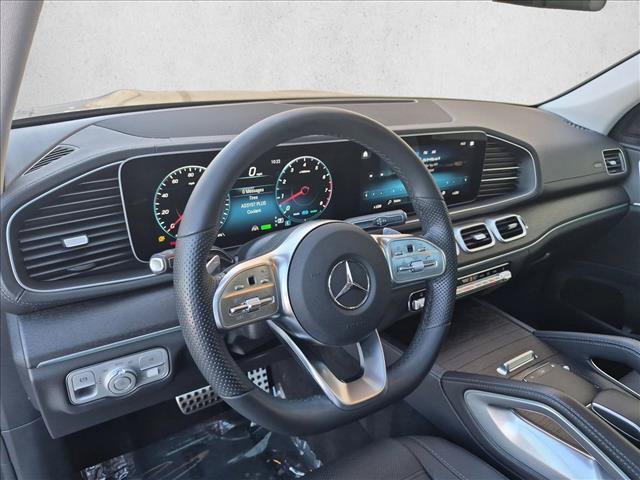 Used 2023 Mercedes-Benz GLS 580 4MATIC image 10