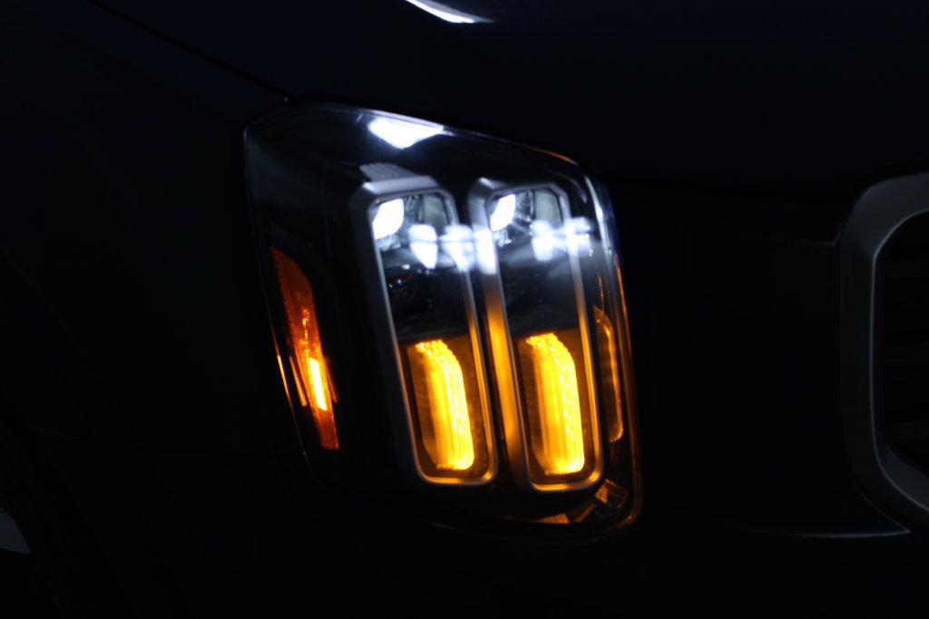 Used 2025 Kia Telluride S FWD image 41