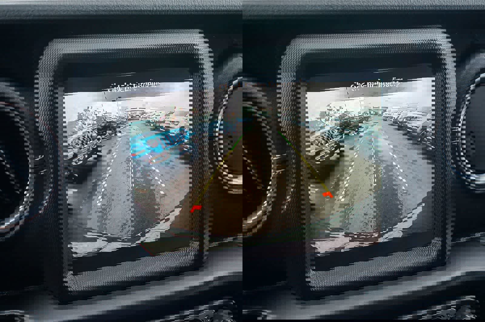 Used 2023 Jeep Wrangler Sahara image 22