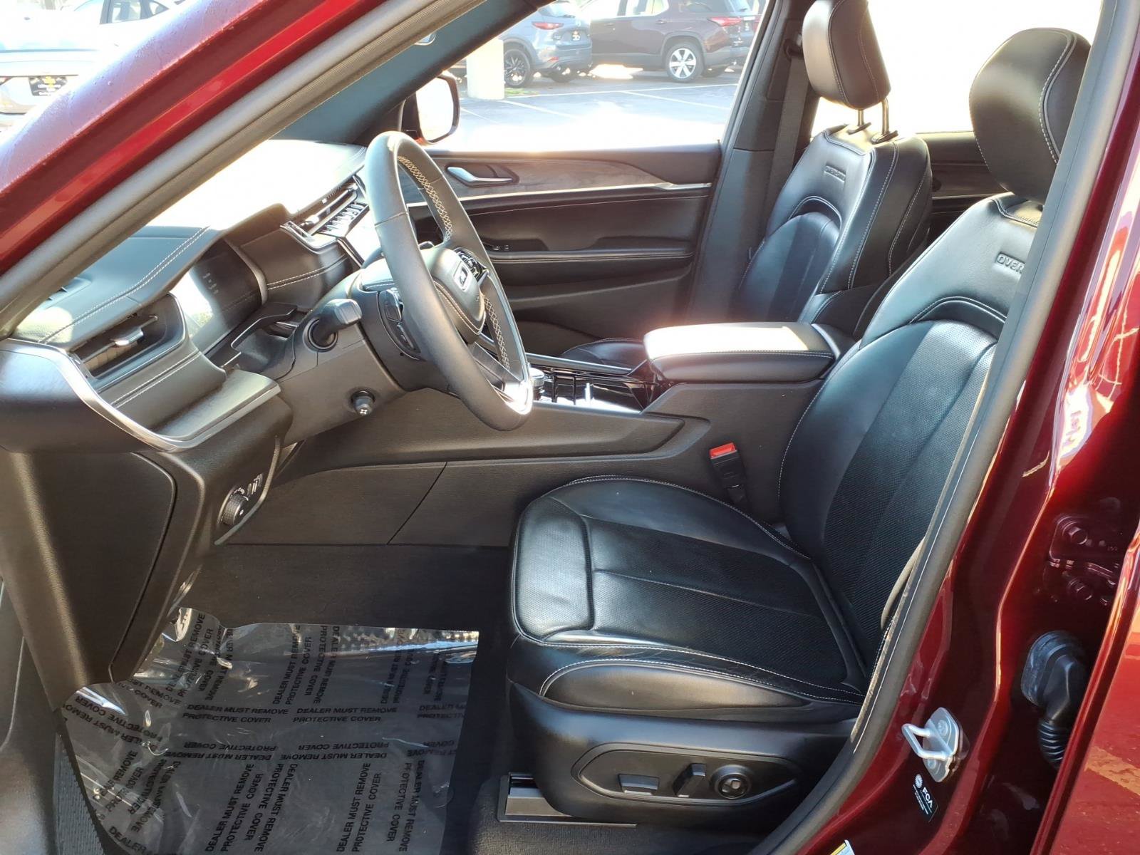 Used 2023 Jeep Grand Cherokee L Overland AWD/4WD image 4