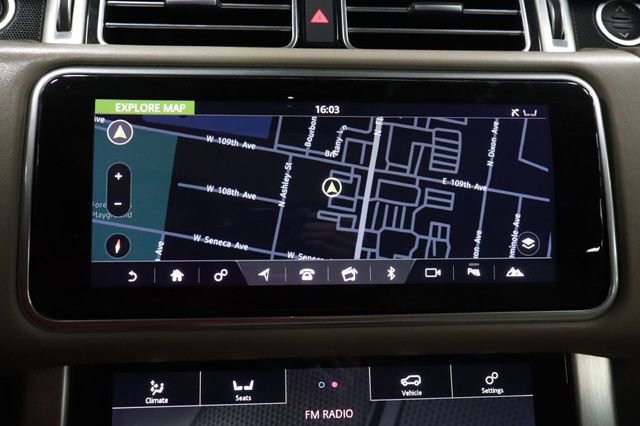 Used 2019 Land Rover Range Rover Long Wheelbase Supercharged image 15