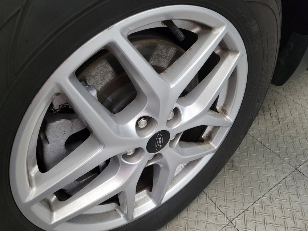 Used 2024 Ford Edge SEL image 31