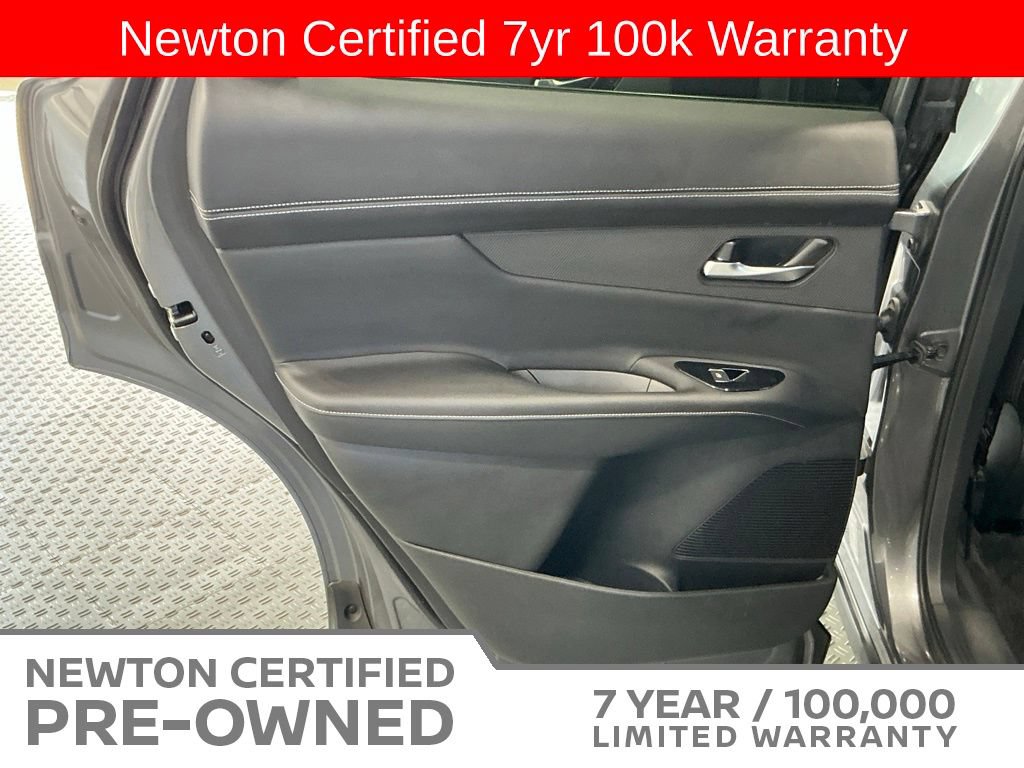 Used 2025 Nissan Murano SL AWD/4WD image 55