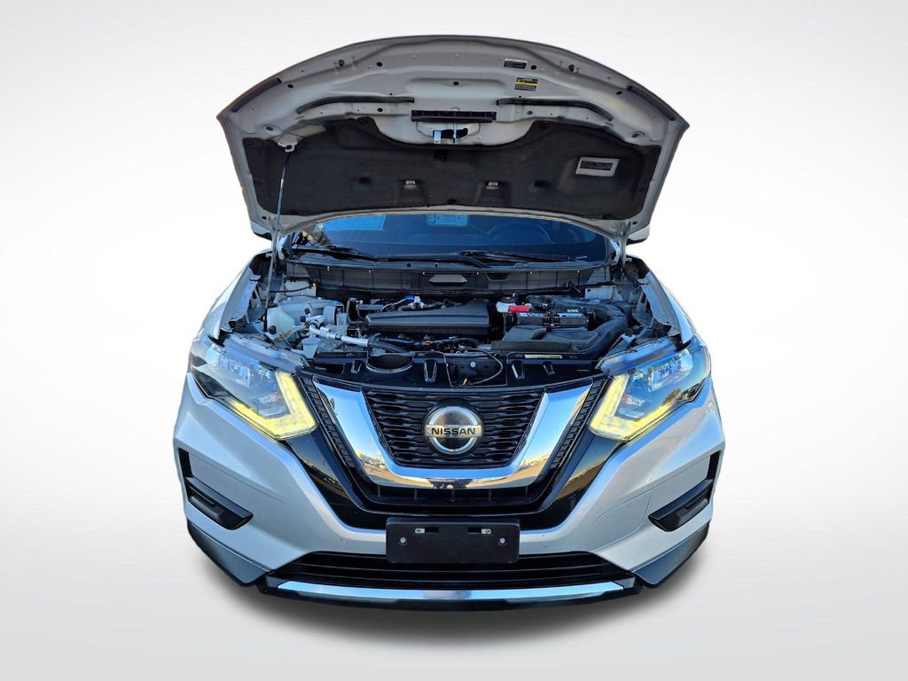 Used 2019 Nissan Rogue S image 14