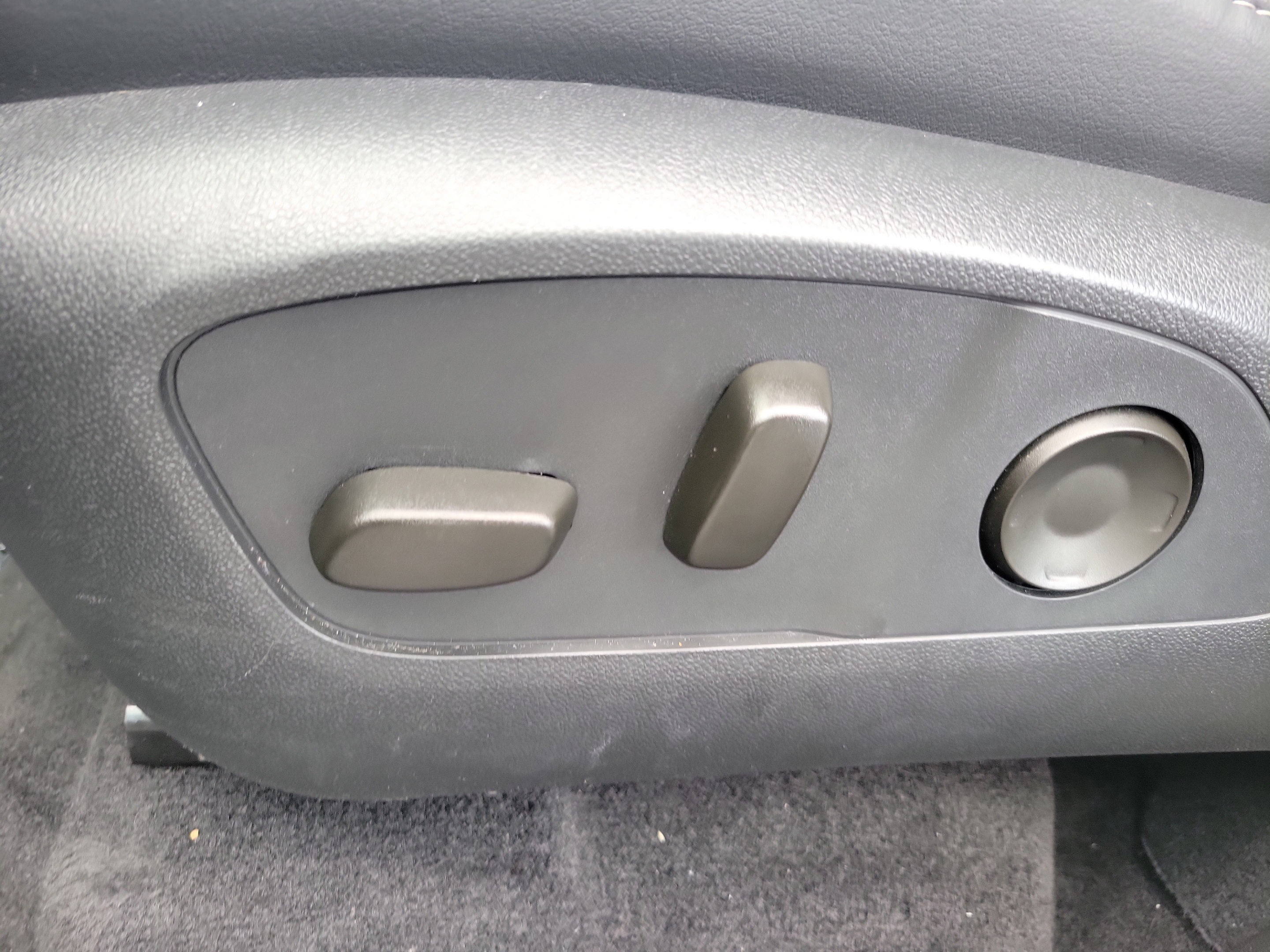 Used 2025 Buick Enclave Sport Touring FWD image 86
