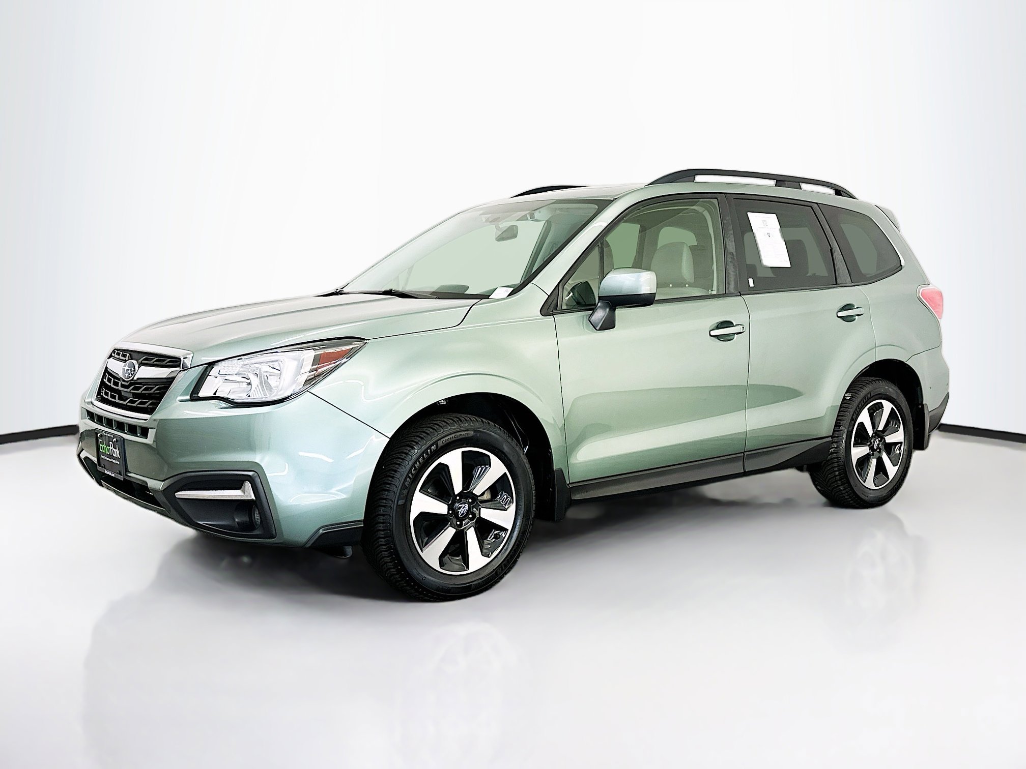 Used 2018 Subaru Forester 2.5i Premium AWD/4WD image 3
