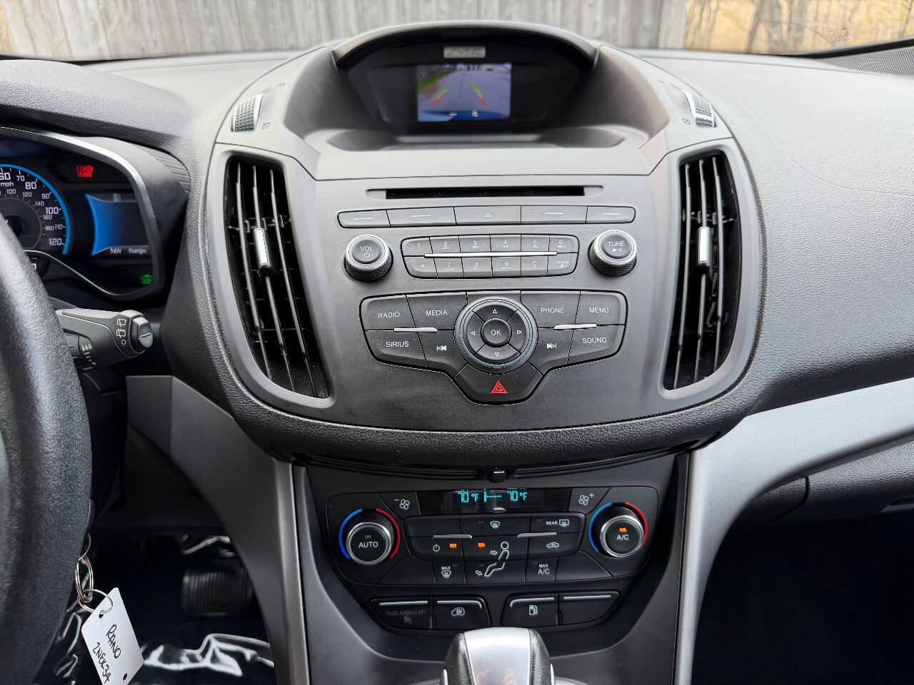 Used 2017 Ford C-MAX Energi SE FWD image 17
