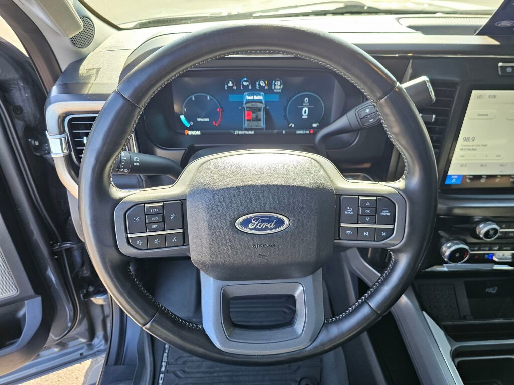 Certified 2023 Ford F450 Lariat w/ Camper Package image 21