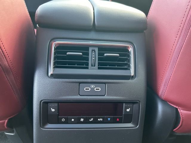 New 2025 MAZDA CX-70 Plug-In Hybrid w/ Premium Plus image 23