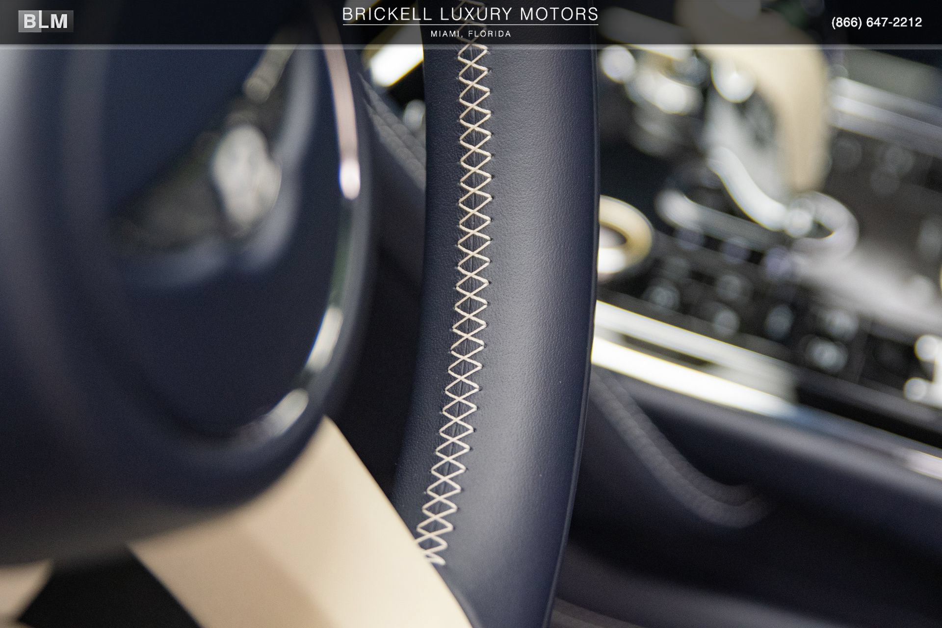 Used 2024 Bentley Flying Spur V8 AWD/4WD image 20