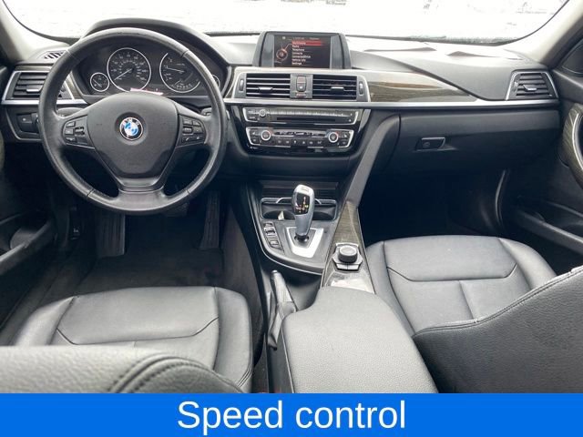 Used 2017 BMW 320i Sedan image 5