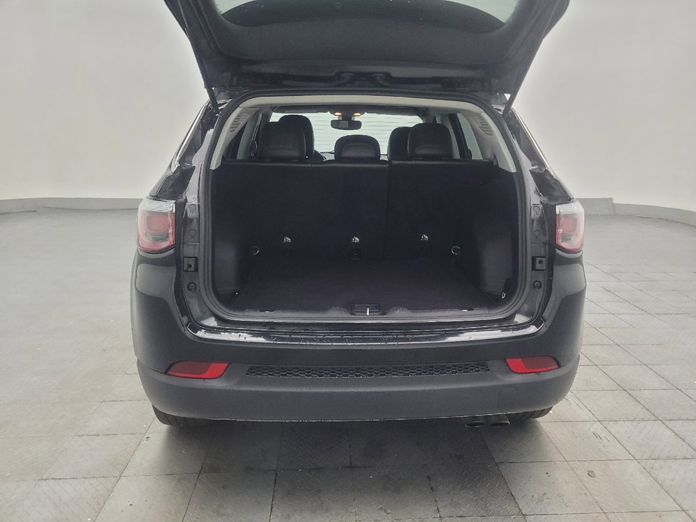 Used 2020 Jeep Compass Limited FWD image 29