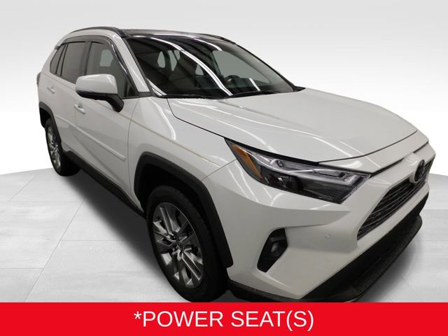 Used 2023 Toyota RAV4 Limited image 2