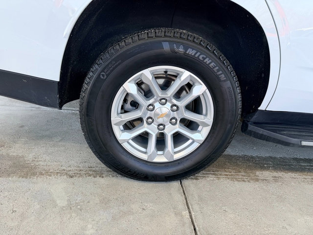 Used 2025 Chevrolet Tahoe LT image 14