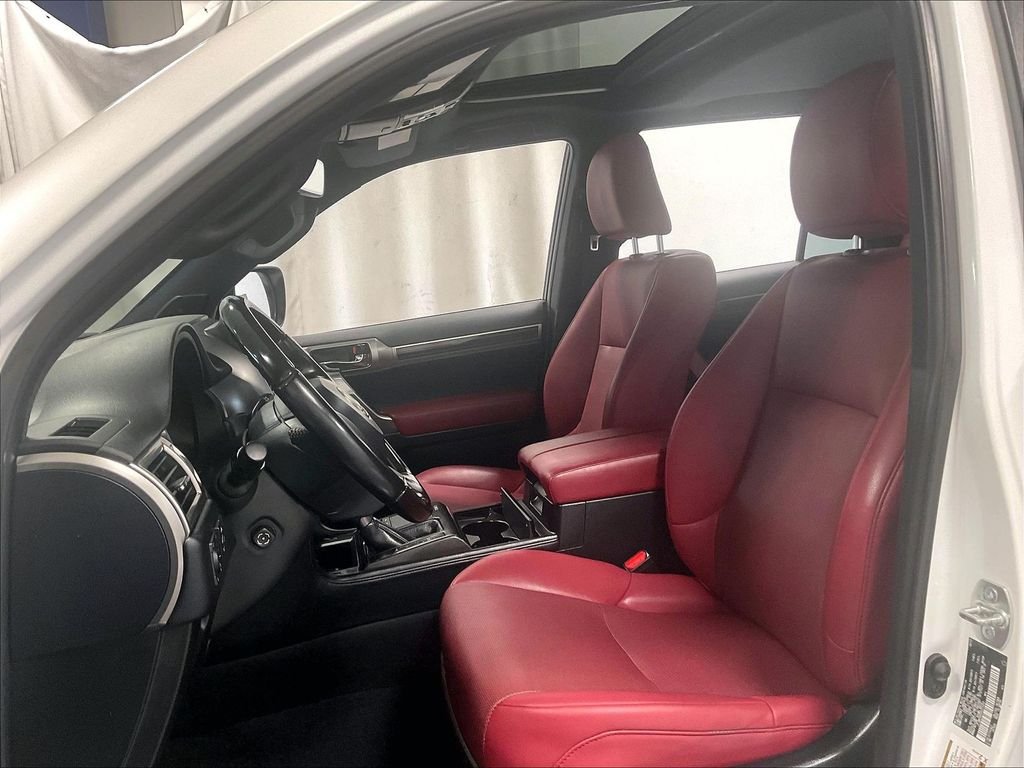 Used 2022 Lexus GX 460 Premium w/ Accessory Package AWD/4WD image 10