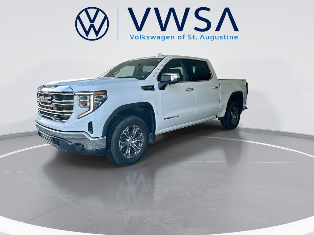 Used 2024 GMC Sierra 1500 SLT image 3