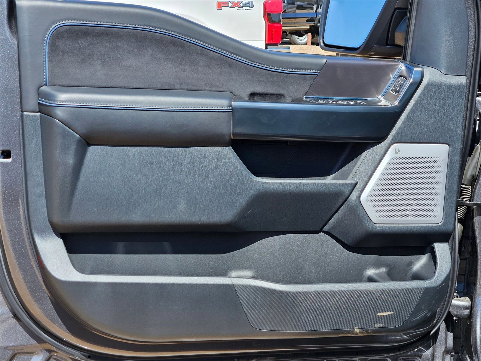 New 2025 Ford F150 Platinum w/ Equipment Group 702A High image 13