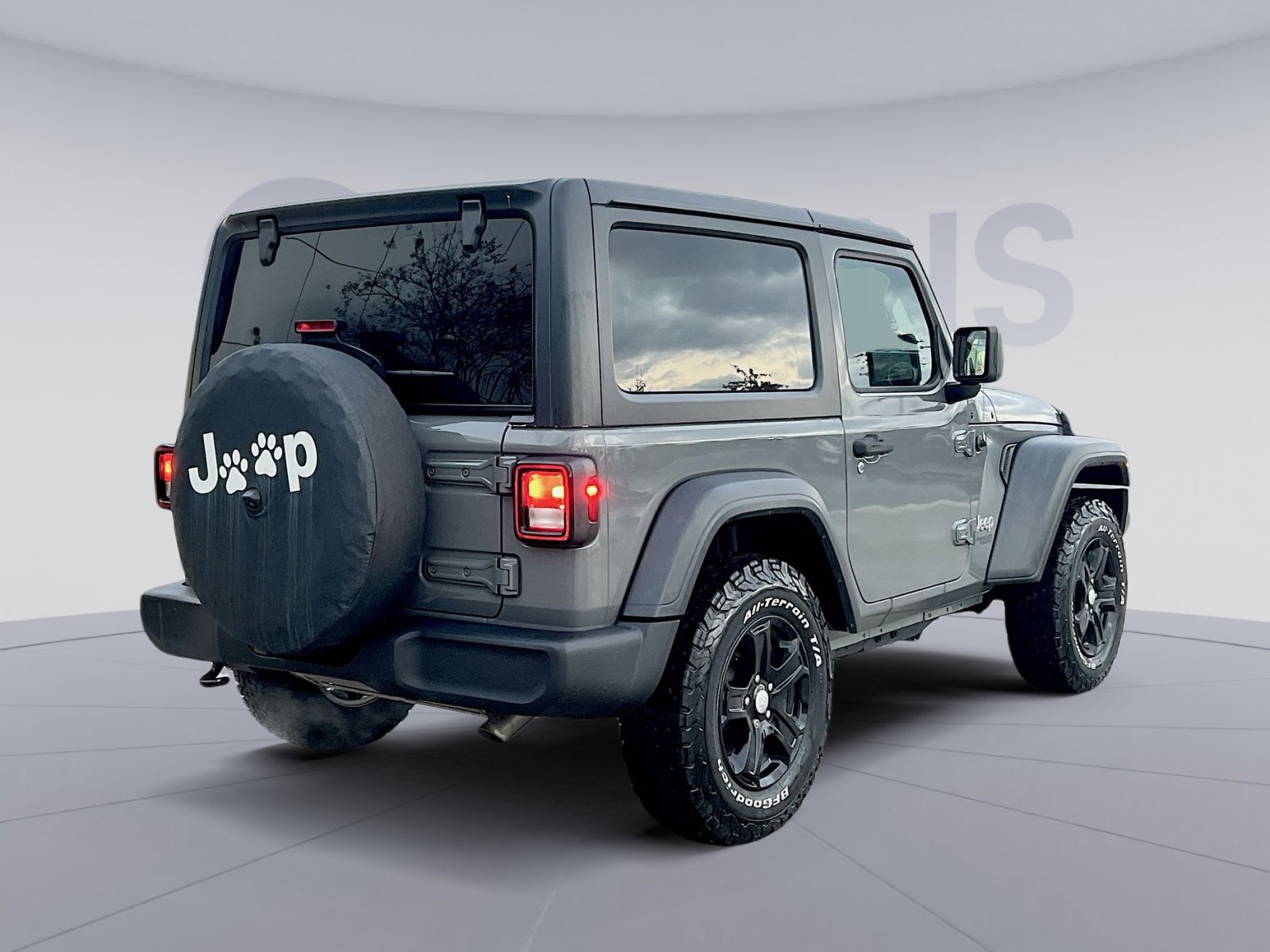 Used 2019 Jeep Wrangler Sport image 7