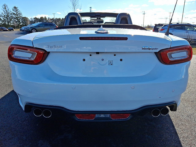 Used 2020 FIAT 124 Spider Abarth w/ Convenience Group RWD image 6