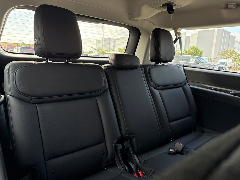 Certified 2025 Ford Expedition Max Active RWD image 28