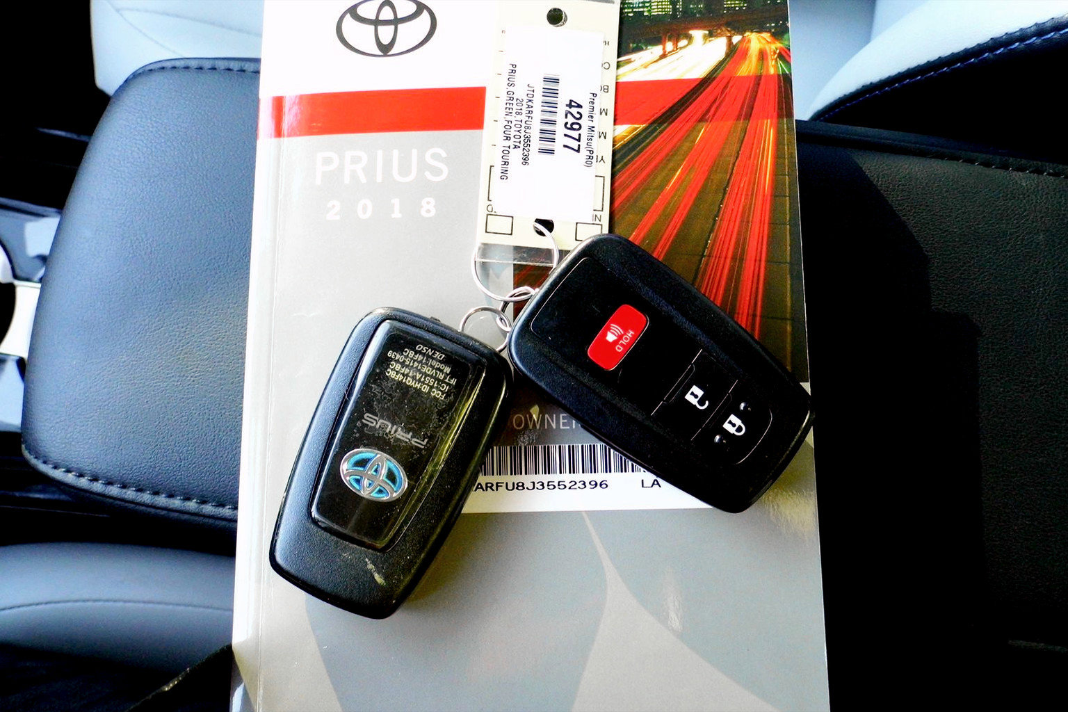 Used 2018 Toyota Prius Four Touring image 26