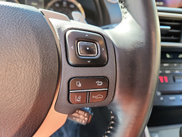 Used 2018 Lexus IS 300 AWD w/ Comfort Package image 26