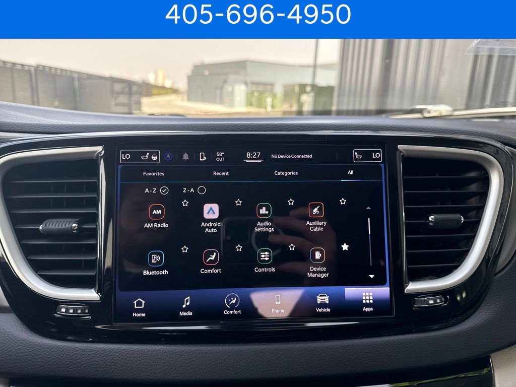 Used 2022 Chrysler Pacifica Touring-L image 27