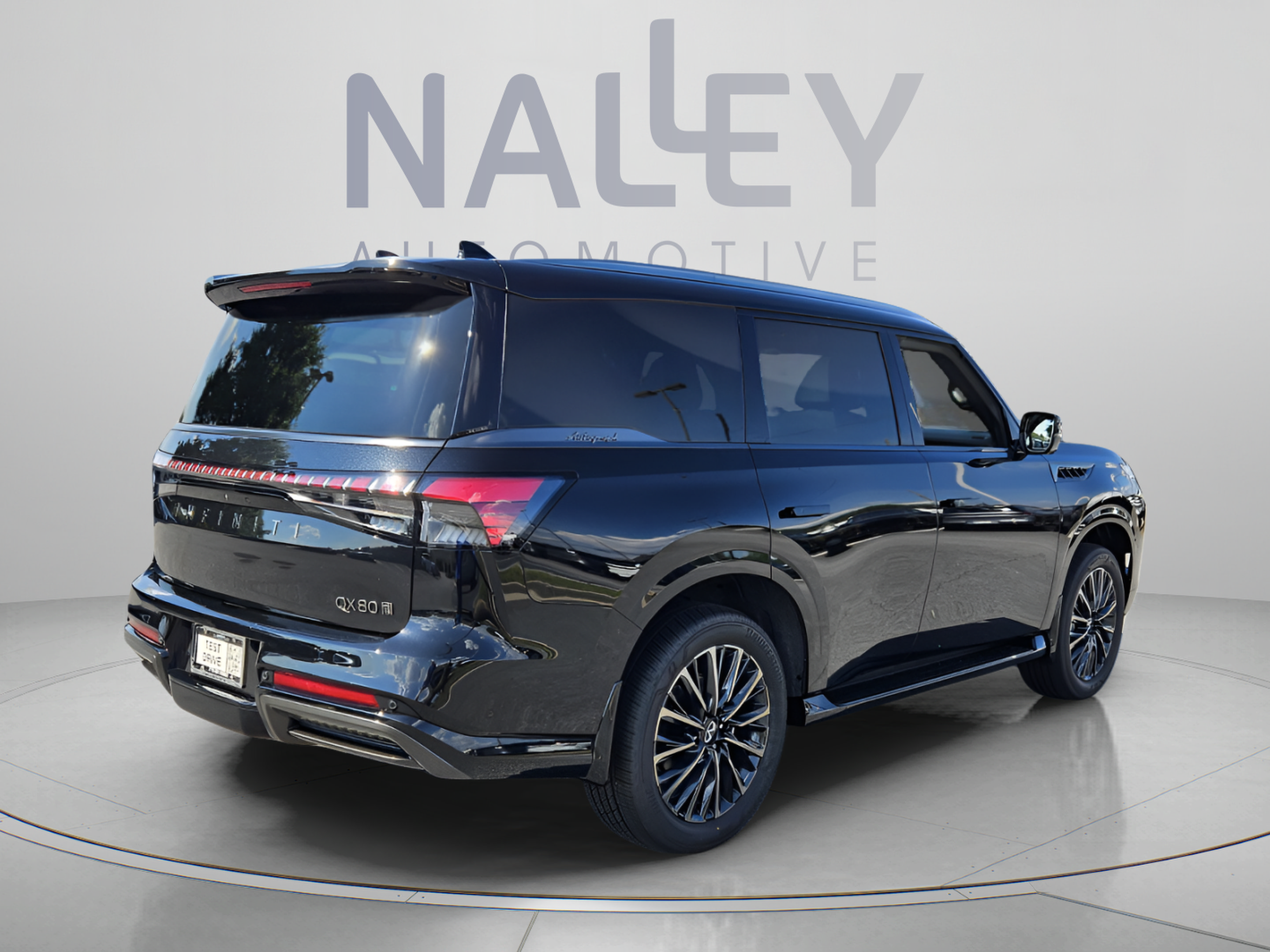 New 2027 INFINITI QX80 Autograph w/ Premium Cargo Package AWD/4WD image 5