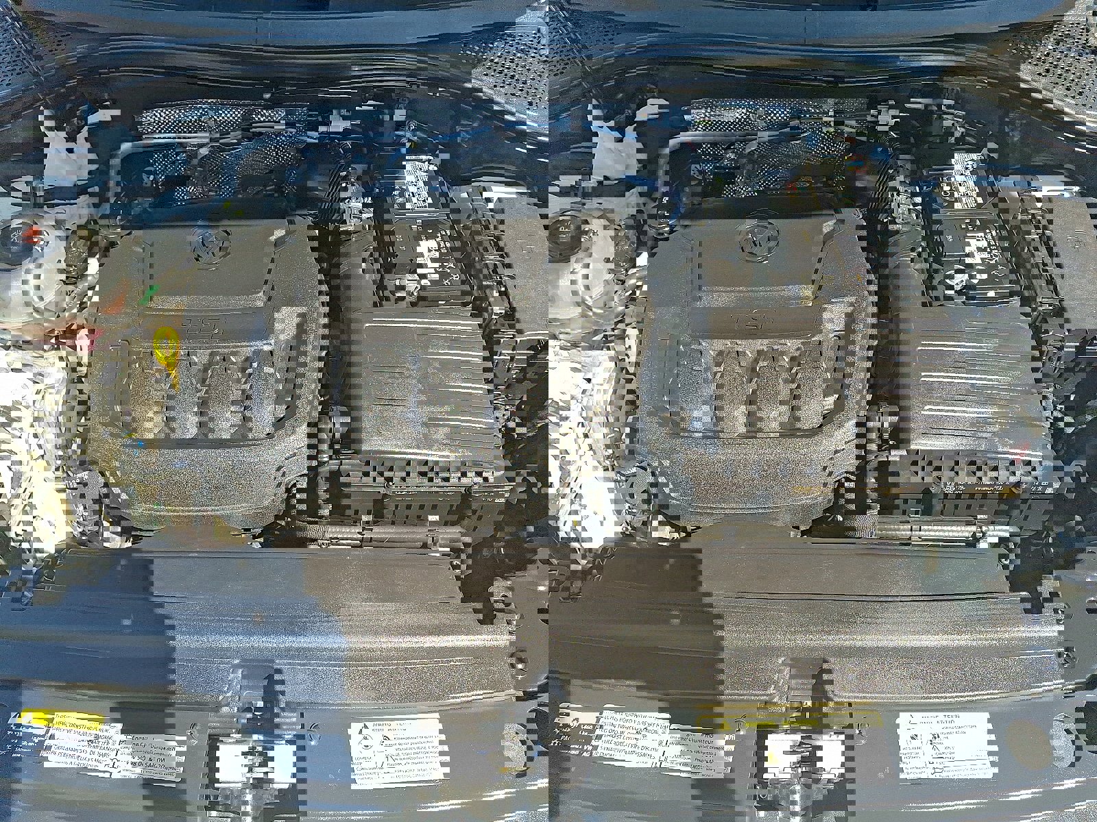 Used 2021 Volkswagen Tiguan SE R-Line image 27