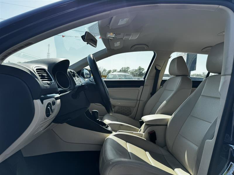 Used 2014 Volkswagen Jetta TDI FWD image 17