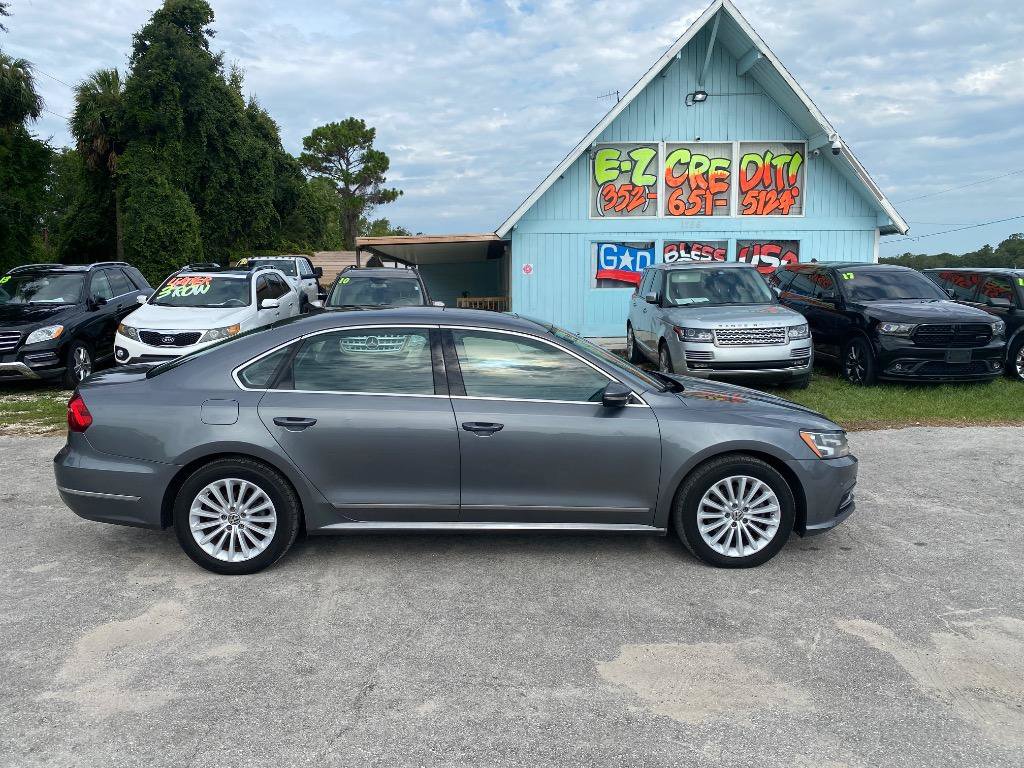 Used 2017 Volkswagen Passat 1.8T SE FWD image 6