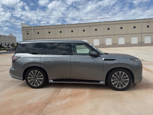 Used 2025 INFINITI QX80 Sensory AWD/4WD image 4