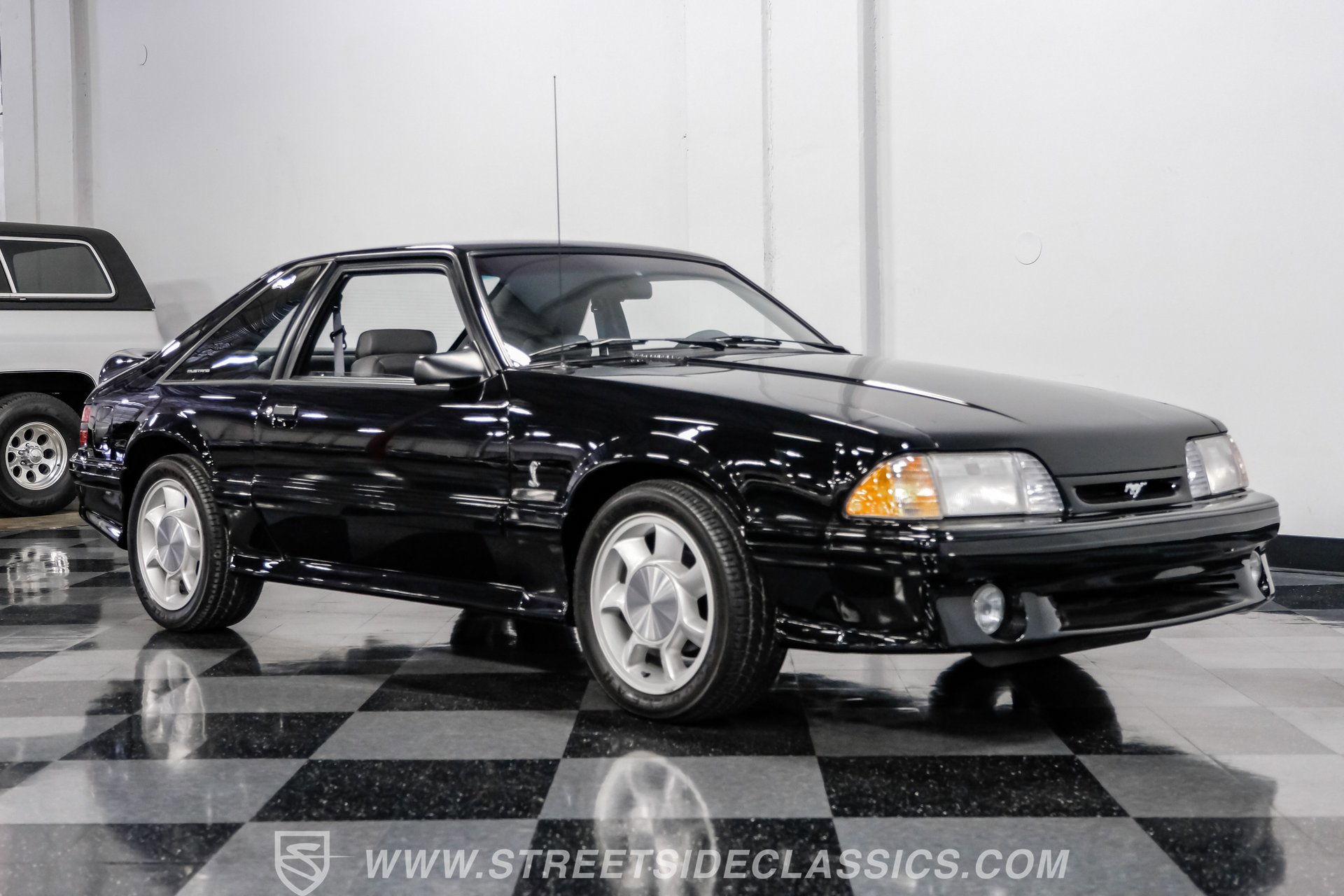 Used 1993 Ford Mustang Cobra image 15