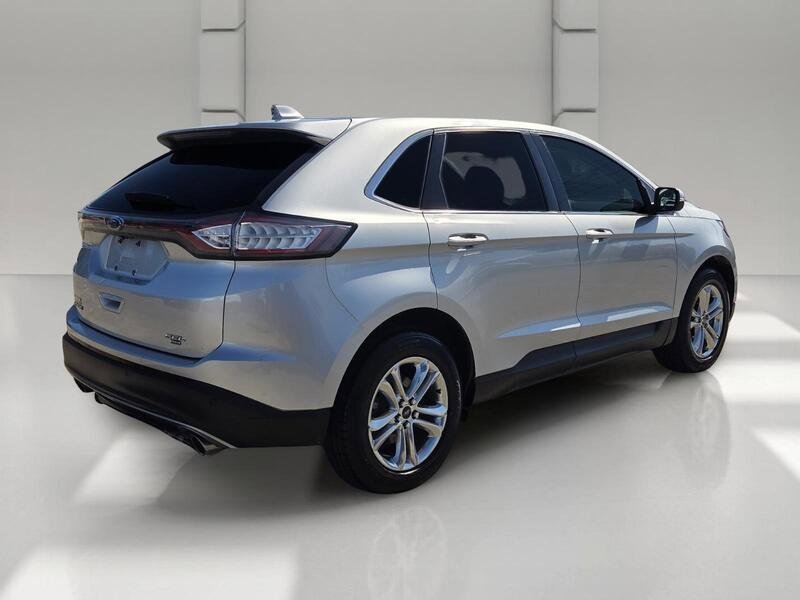 Used 2016 Ford Edge SEL w/ Equipment Group 201A AWD/4WD image 5