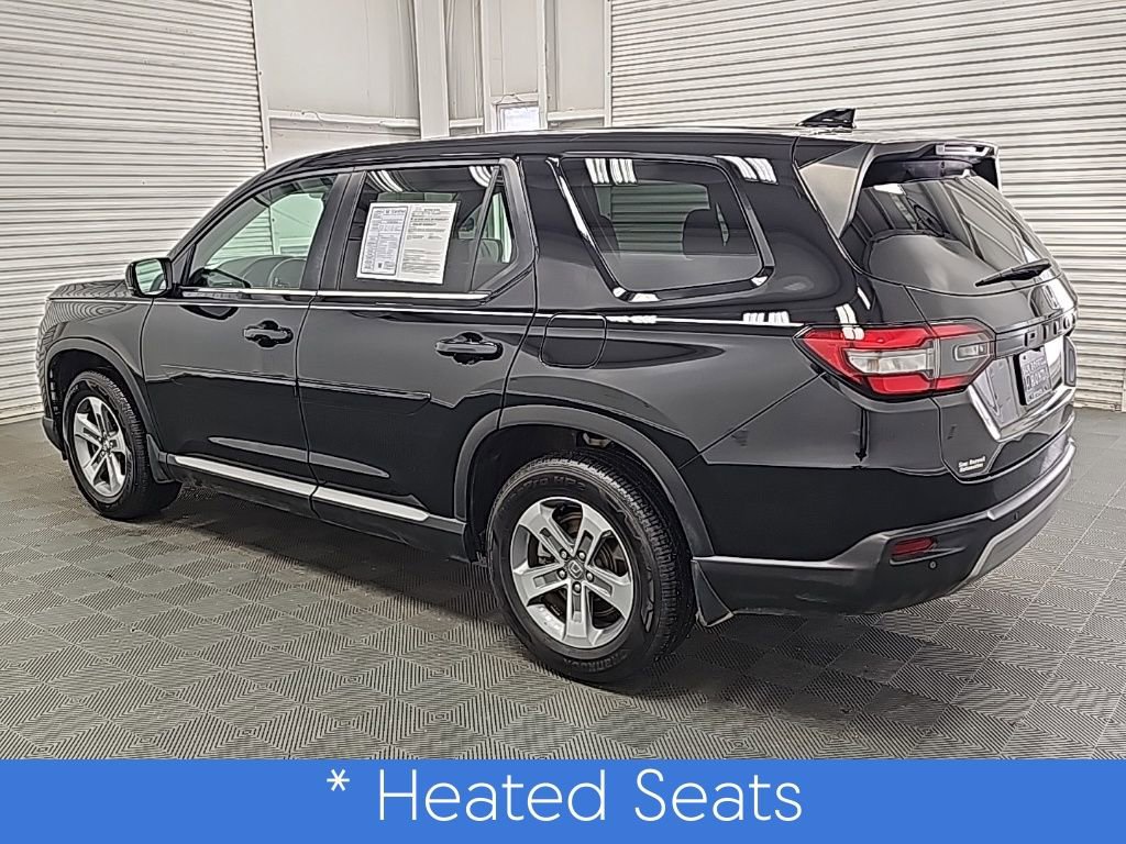 Used 2025 Honda Pilot EX-L image 6