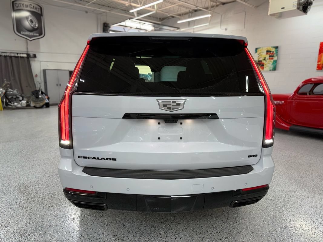 Used 2026 Cadillac Escalade Sport w/ Touring Package AWD/4WD image 4