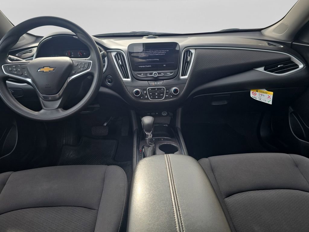 Used 2024 Chevrolet Malibu LT FWD image 12