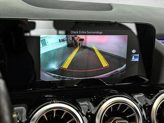 Used 2022 Mercedes-Benz GLA 250 4MATIC image 15