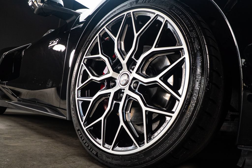 Used 2023 Chevrolet Corvette Stingray Premium Cpe w/ Engine Appearance Package RWD image 15