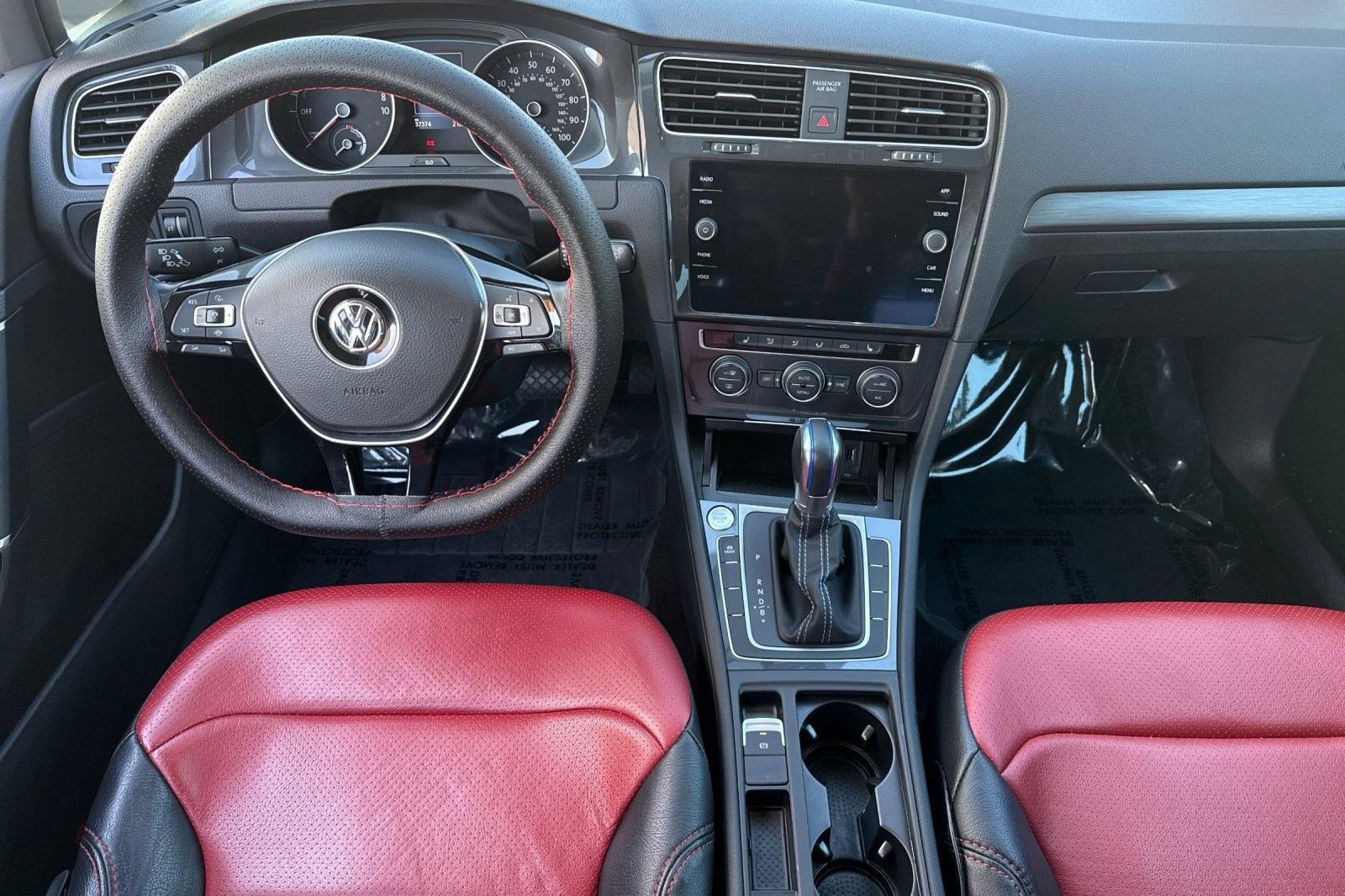 Used 2019 Volkswagen e-Golf SE w/ Driver Assistance Package image 26