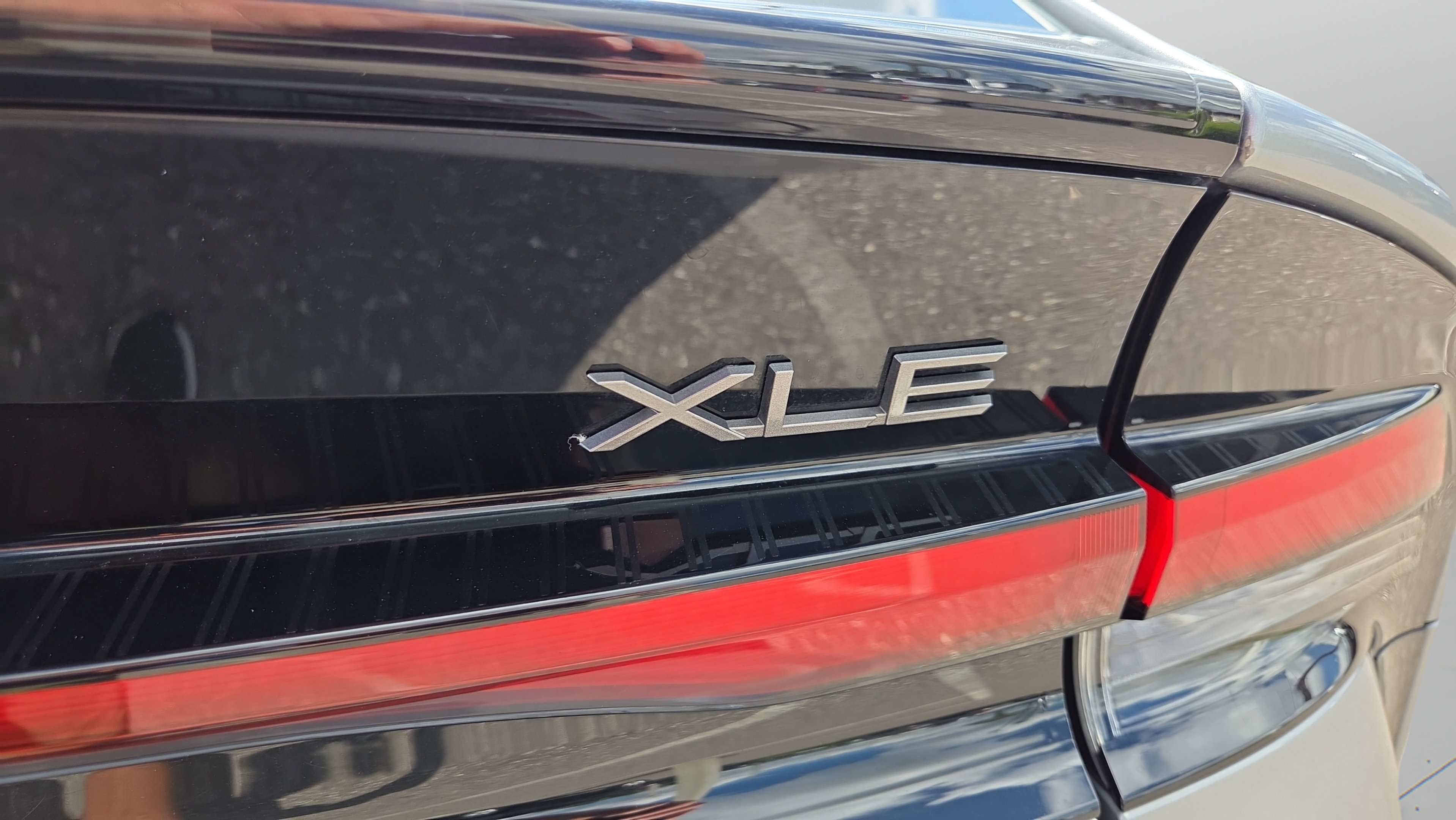 Certified 2023 Toyota Prius XLE FWD image 12