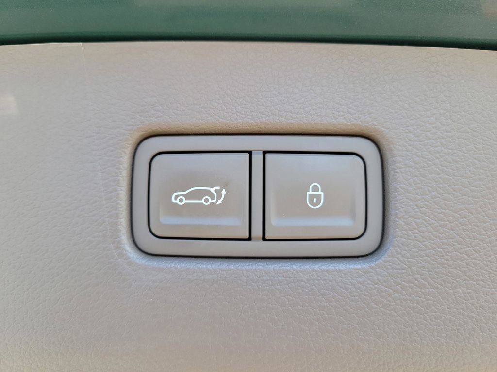 Used 2024 Genesis GV80 3.5T Prestige Signature image 8