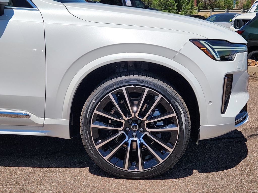 New 2026 Volvo XC90 B6 Plus w/ Protection Package Premier AWD/4WD image 29