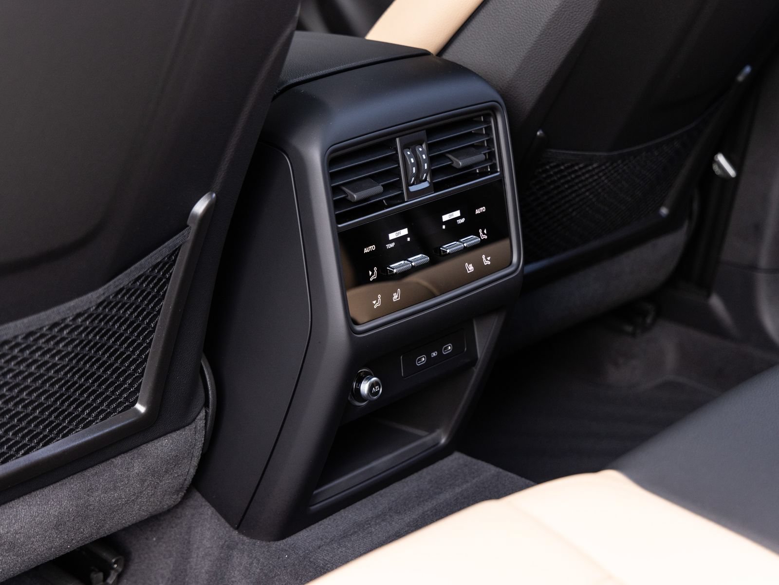 New 2026 Porsche Cayenne AWD/4WD image 27