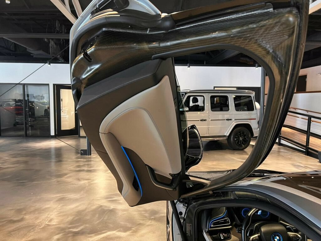 Used 2014 BMW i8 AWD/4WD image 14