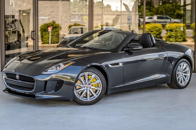 Used 2016 Jaguar F-TYPE Convertible RWD image 2