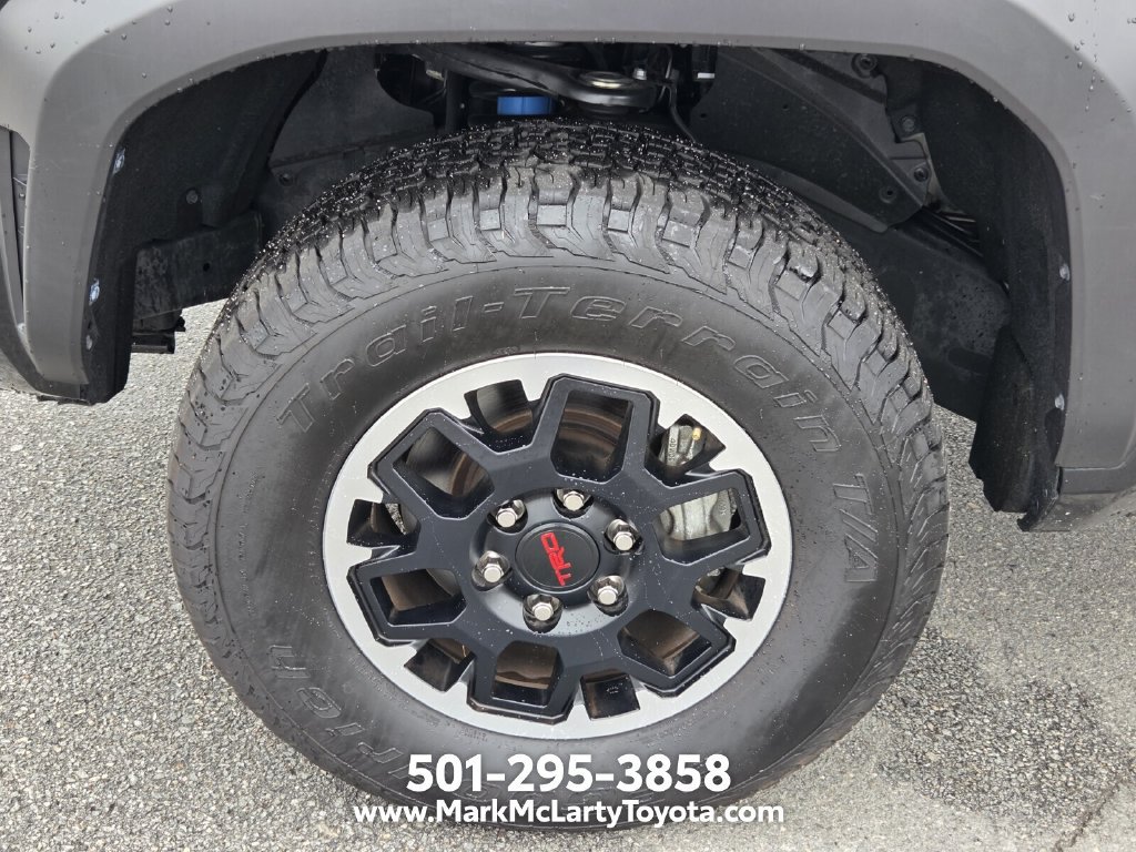 Used 2025 Toyota Tacoma TRD Off-Road AWD/4WD image 16